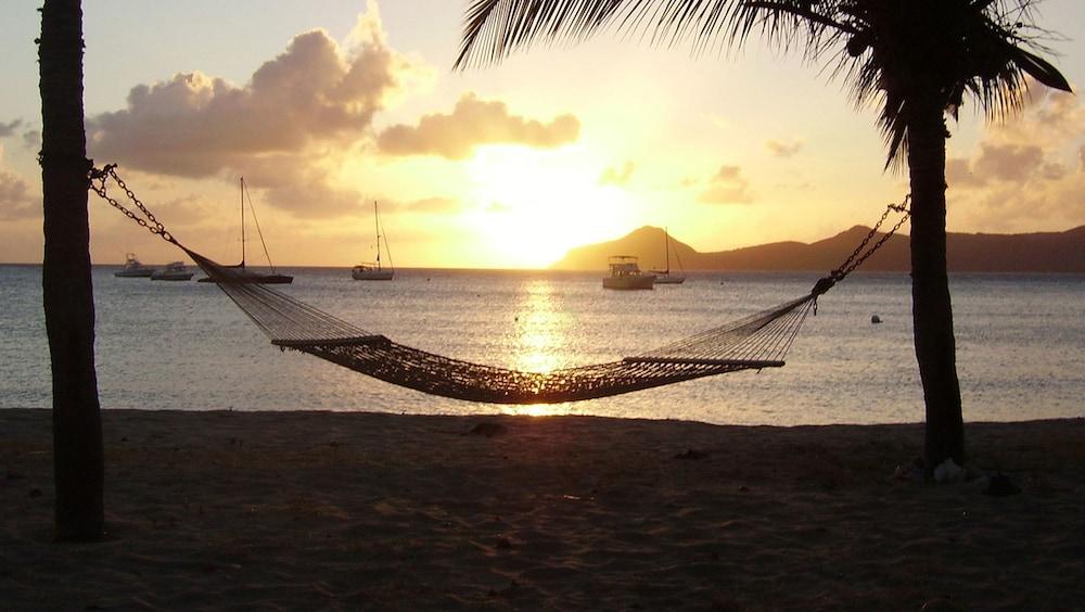 Oualie Beach Resort Nevis Dış mekan fotoğraf